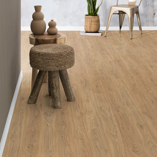 NATURAL STARWELL OAK EL 2928 PISO LAMINADO ESPESOR 8MM, EMPAQUE 8 TABLAS, MEDIDA 1292 X 135 X 8MM STRETTO EGGER II
