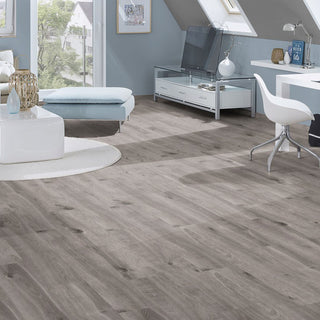 TORNADO OAK PLANK K395 ESPESOR 8MM, EMPAQUE 9 TABLAS, MEDIDA 1285 X 192 X 8MM CAJA 2.22 M2 CASTELLO