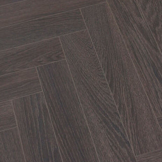 CHARME BLACK B7516 PISO LAMINADO ESPESOR 8MM, EMPAQUE 24 TABLAS, MEDIDA 504 X 84 X 8MM CAJA 2.04 M2 CHATEAU