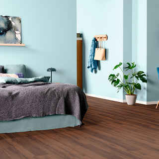 BROWN WARMIA WALNUT EL1307 PISO LAMINADO ESPESOR 8MM, EMPAQUE 8 TABLAS, MEDIDA 1292 X 193 X 8MM CAJA 1.99 M2 EGGER NATURE