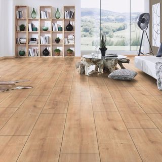 LONG ISLAND OAK 8456 ESPESOR 8MM, EMPAQUE 6 TABLAS, MEDIDA 1285 X 327 X 8MM CAJA 2.52 M2 WIDE BODY
