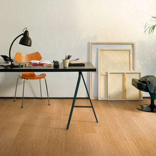 ROBLE STARWELL NATURAL EPL115  ESPESOR 10MM, EMPAQUE 7 TABLAS, MEDIDA 1292 X 135 X 10MM CAJA 1.22 NEW STRETTO EGGER