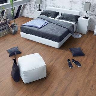 ROBLE DUNNINGTON OSCURO EPL075 ESPESOR 10MM, EMPAQUE 7 TABLAS, MEDIDA 1292 X 135 X 10MM CAJA 1.22 NEW STRETTO EGGER