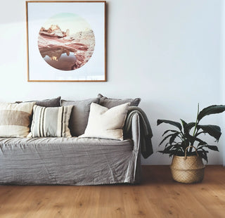 BLOND OAK ORI00409 VITALITY ORIGINAL PISO LAMINADO ESPESOR 7MM, EMPAQUE 10 TABLAS, DIMENSIONES 1261 X 192 X 7MM CAJAS DE 2.42 M2, CLASE AC4